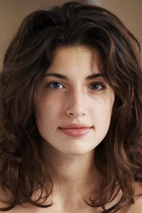 tania raymonde ethnicity.